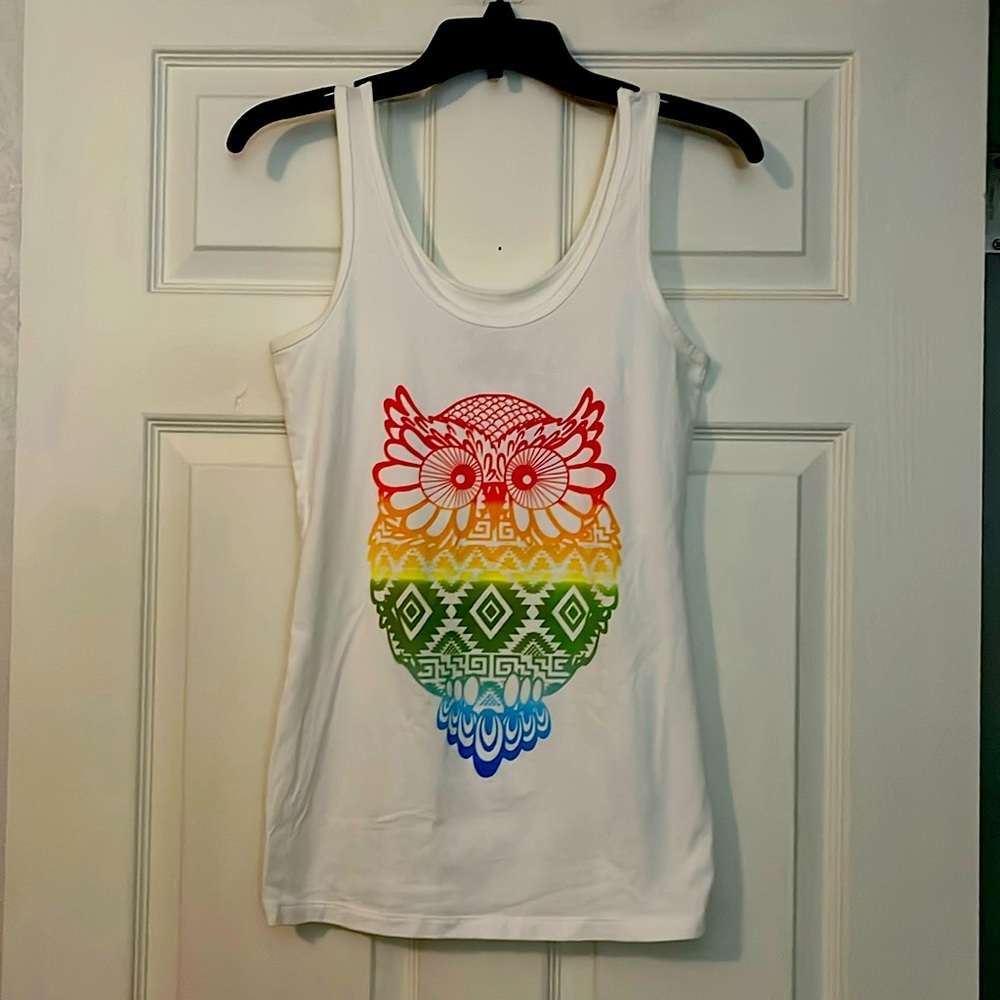 NWOT JUNIORS OWL TANK TOP : SIZE LARGE